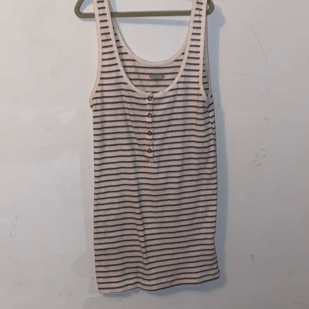 White Old Navy tank top with black stripes size xs slim fit